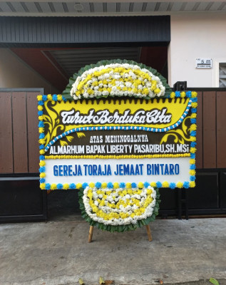 Papan Bunga Duka di Patani Barat